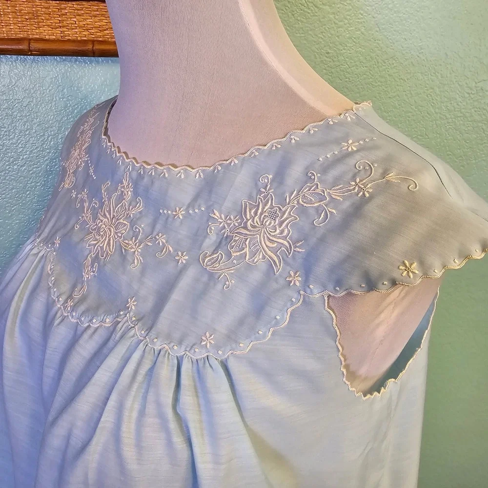 N/A lovely vintage